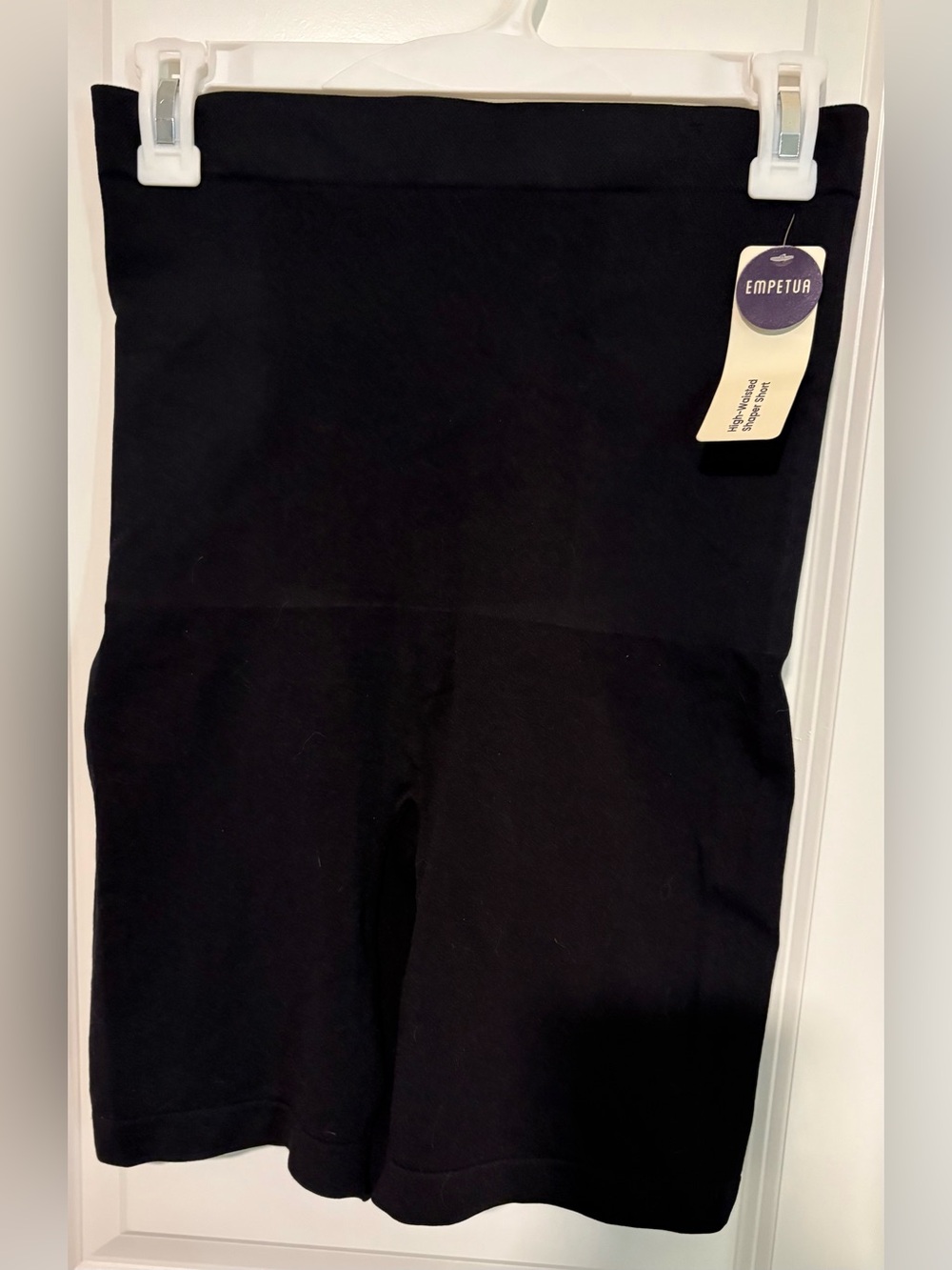 Women’s shaper garment in black